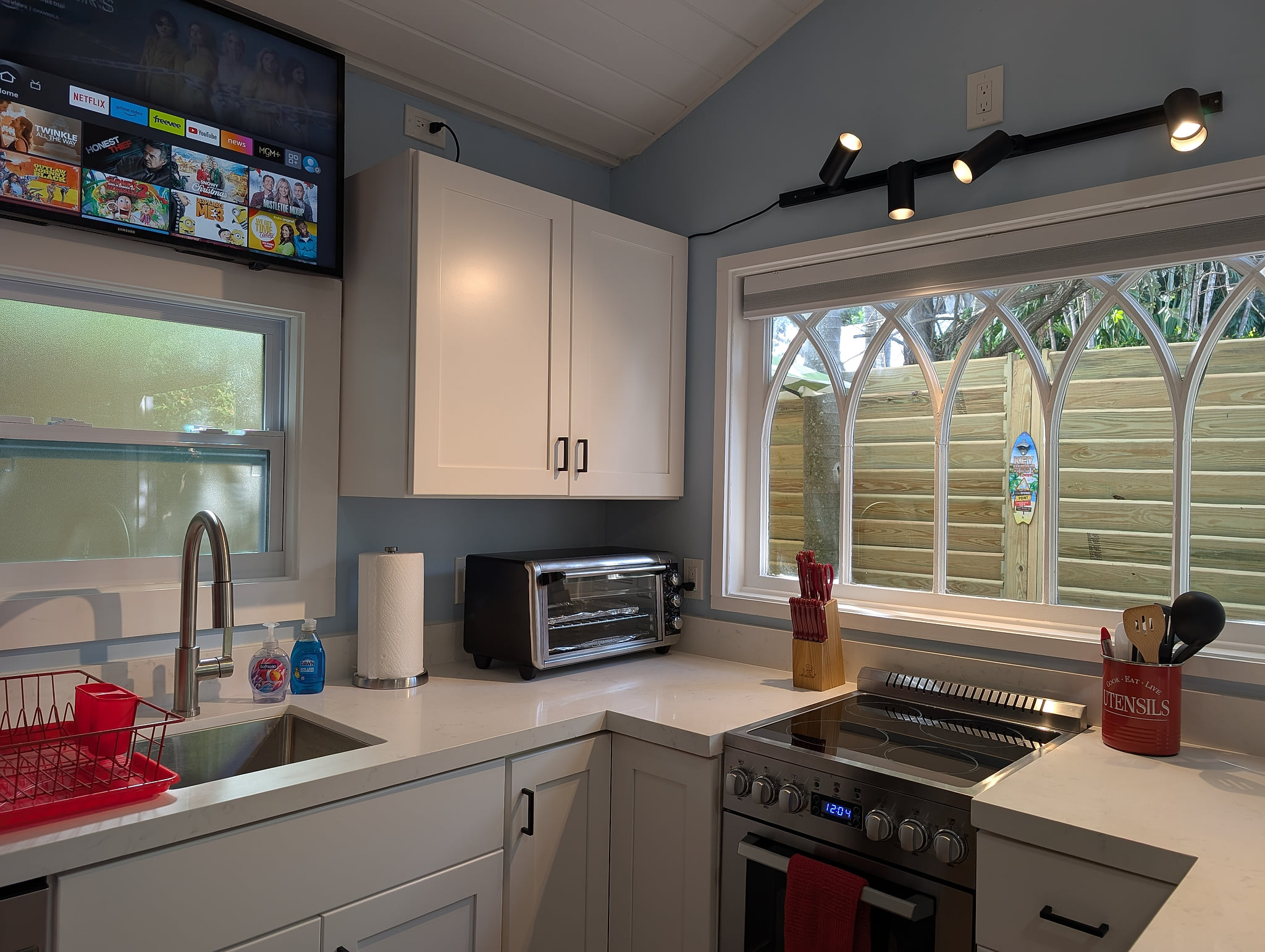 Garden Apartment Sanctuary in Historic District