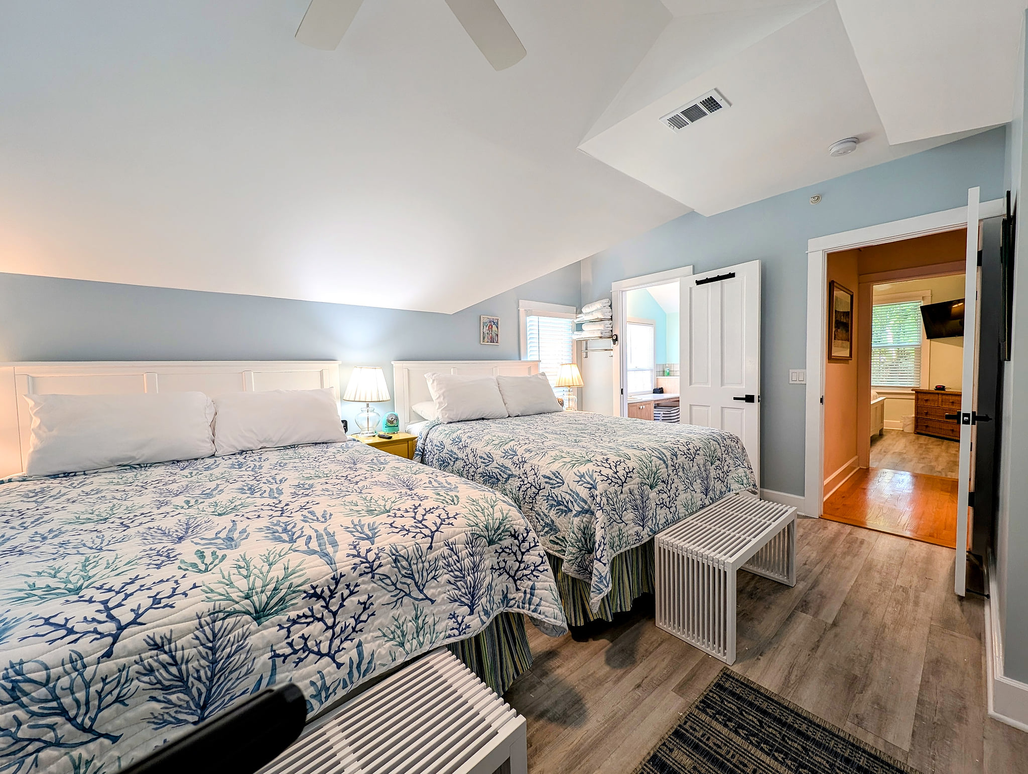 Cathouse Old Town Oasis Huge Heated Pool & Parking