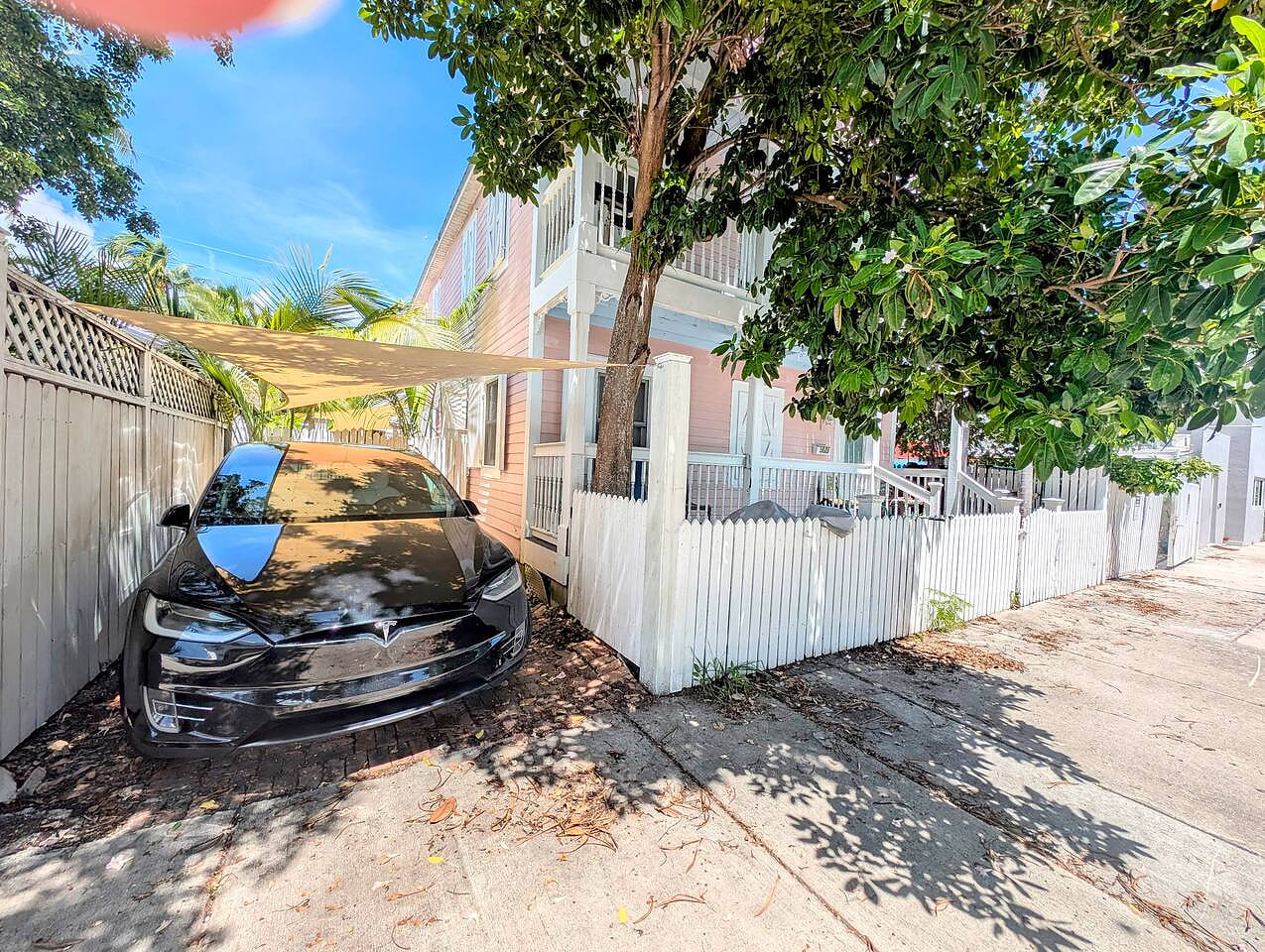 Cockhouse 3BR/3BA Privt Pool/Parking/Pets Old Town