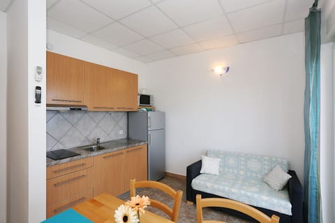 Apartments Vista - Unit 203322-5