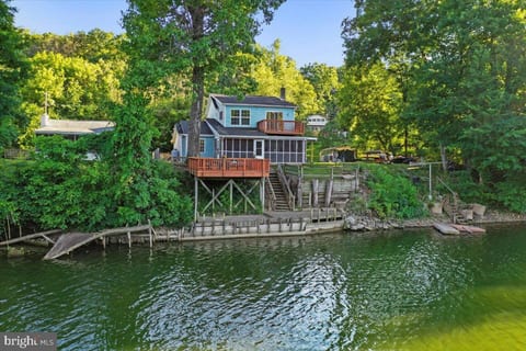 Rivers Edge Retreat