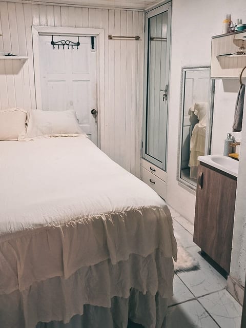 Queenstown Haven|Peaceful Getaway w/AC & Wi-Fi image 2