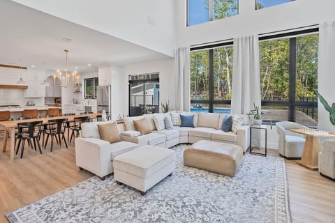 Lakefront Luxury Retreat w/ Heated Pool and Arcade