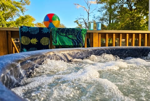 Hot tub -Open March thru October