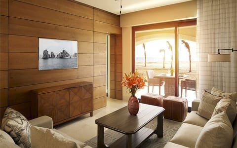Grand Master Suite Luxury Beach & Golf Resort