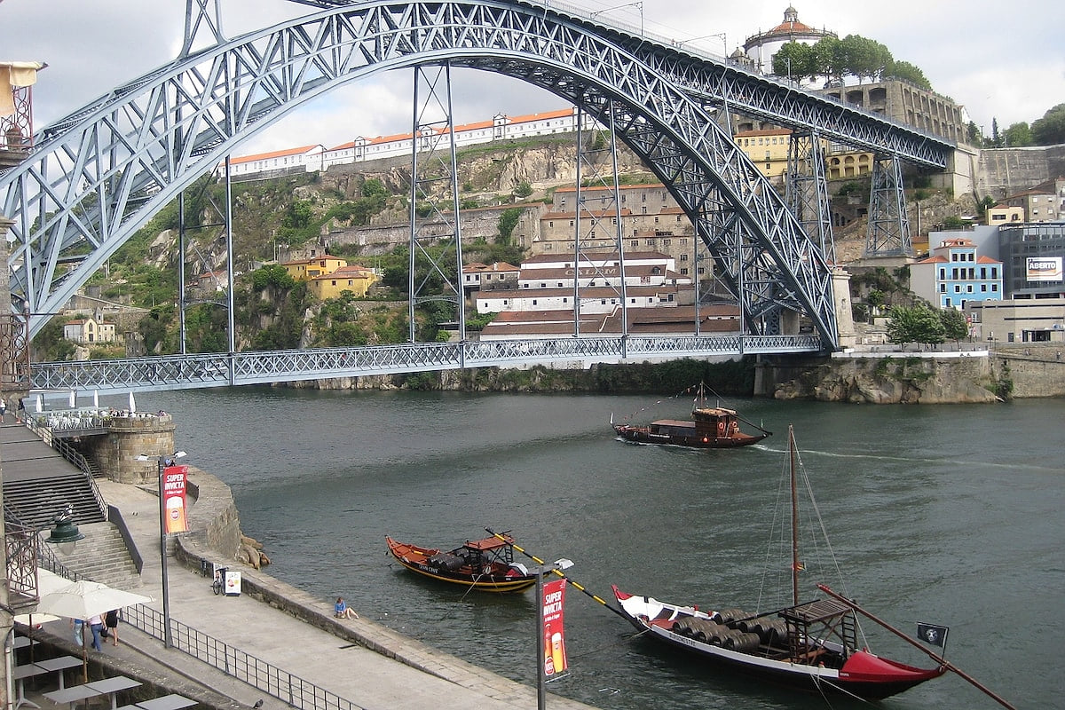 View from windows to D.Luis bridge