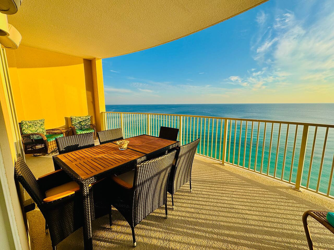 Your private front-row seat to the Gulf Coast’s most stunning sunsets
