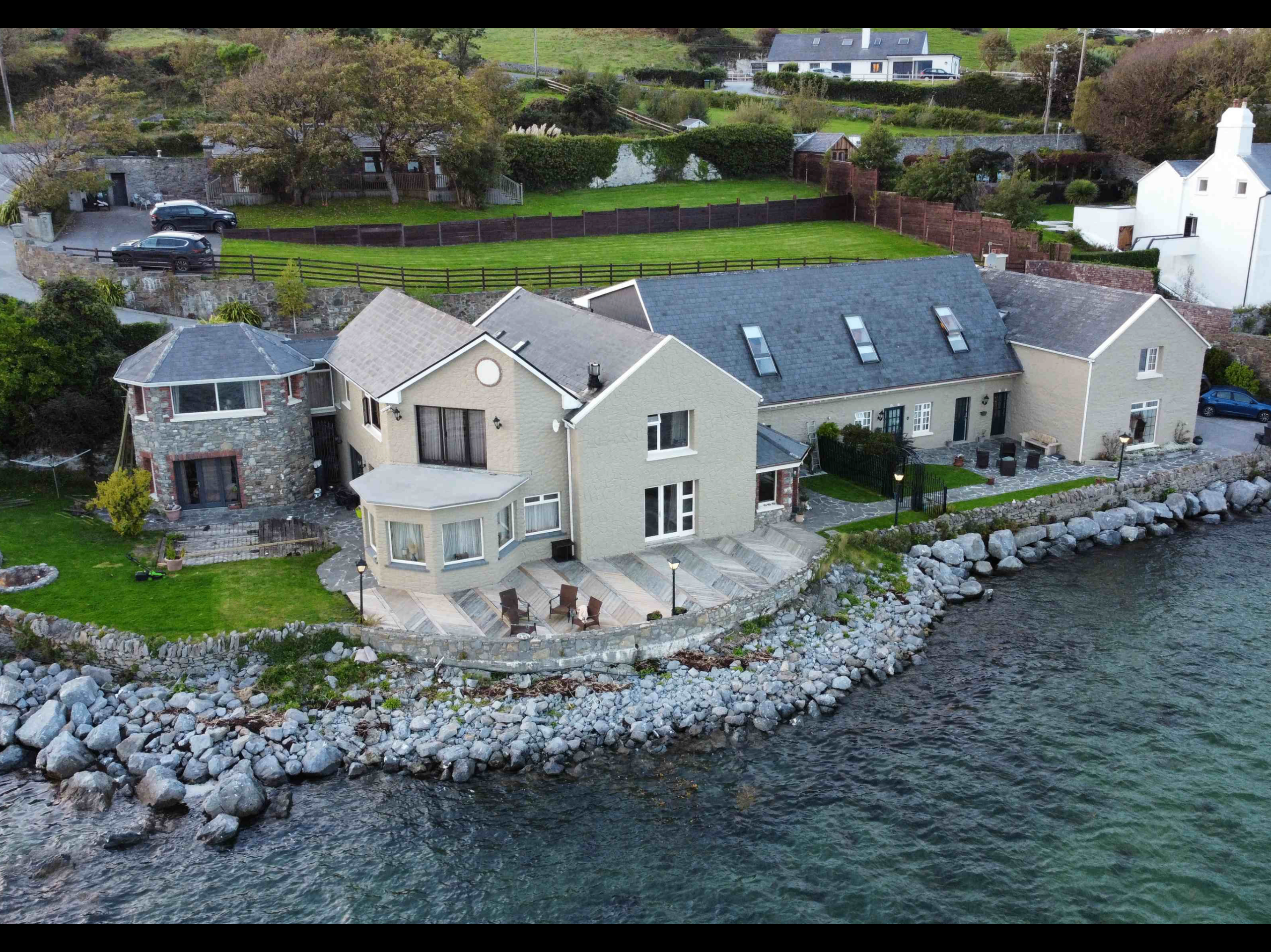 Barrow Lodge, Waters Edge Tranquility