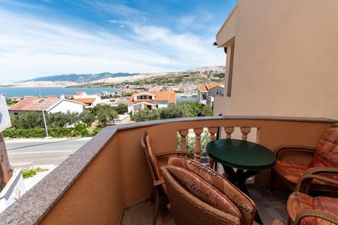 Apartments Crljenko with sea view - Unit 378204-13