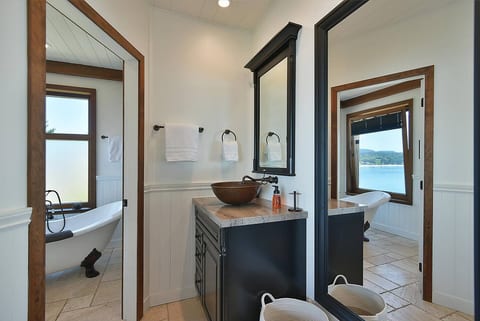 Eagle Suite Beach Hideaway