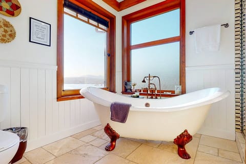 Eagle Suite Beach Hideaway