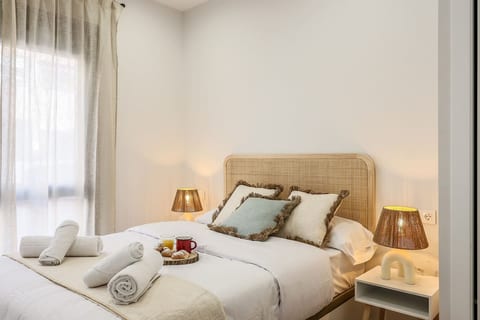 Luxe apartments Madrid Rio by RentitUP