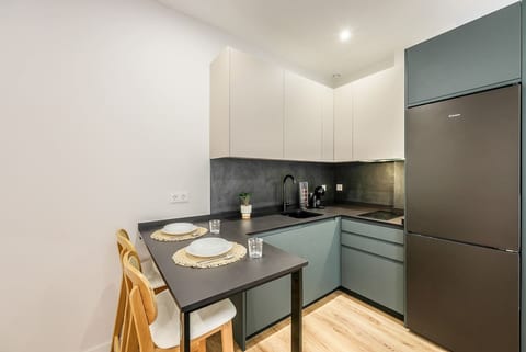 Luxe apartments Madrid Rio by RentitUP