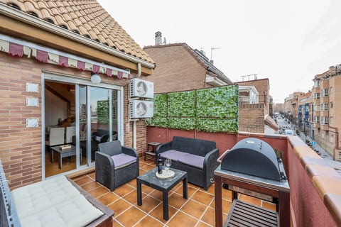 Stunning duplex | Terrace & BBQ | Free Parking