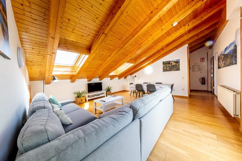 Beautiful penthouse with the essence of Soria