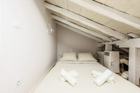 Charming Central Madrid Loft