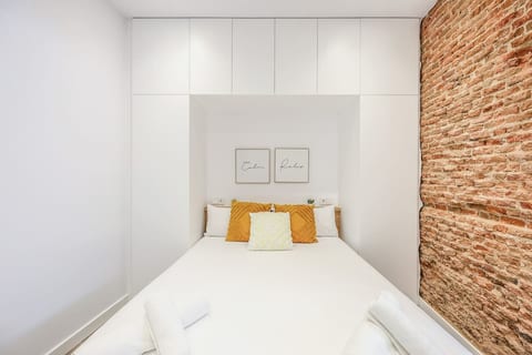 Urban Quiet in Madrid - Ideal for Couples