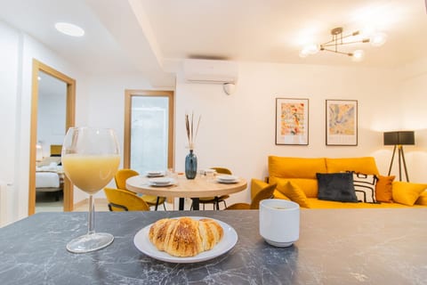 Modern Comfort in the Heart of Zaragoza
