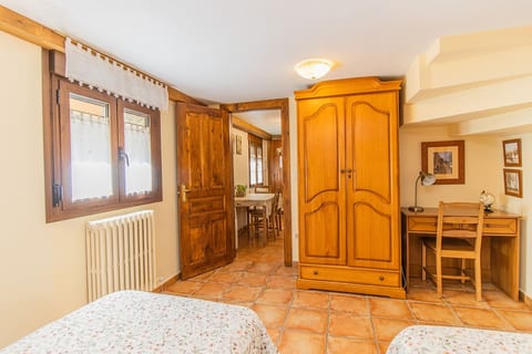 Apartamento para Parejas en los Pirineos - Jardín y Parking
