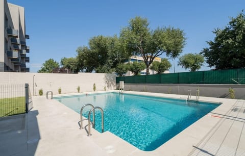 Fancy Studio with Terrace & Pool - Madrid South