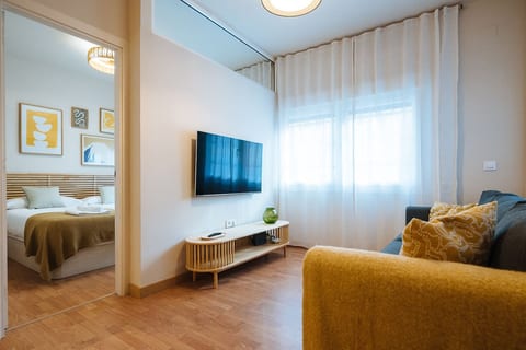 Charming Apartment in the Heart of Triana, Seville