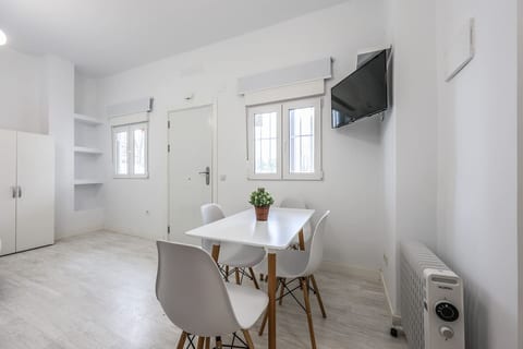 Your Private Retreat in Madrid - 30' from downtown