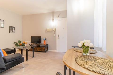 Stay in Zaragoza's historic center