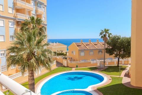 Coastal Comfort with Pool & Parking
