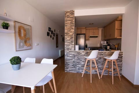 Modern flat for Pyrenees Adventures - Free Parking