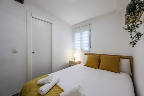 Peaceful City Escape 30' from Central Madrid