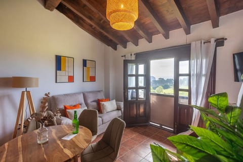 Rural Villa with Sea Views - Navia