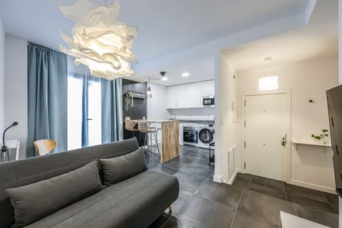 Cozy Stay with Terrace in Madrid