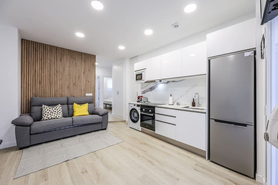 Espacio moderno para tu estancia en Madrid - Madrid