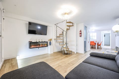 The Terrace House, Perfect for Families