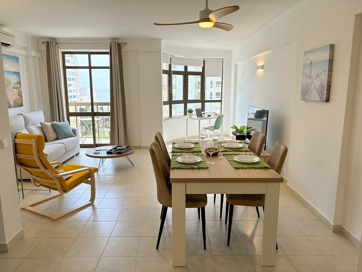 BnB Homes vibrant Ocean View terraced apartment image 1