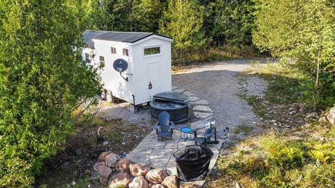 52 Acre Tiny Home - Trails, Hot Tub & Snowmobiling image 2