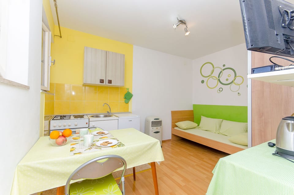 Apartment Green Rustic - Unit 378299-13