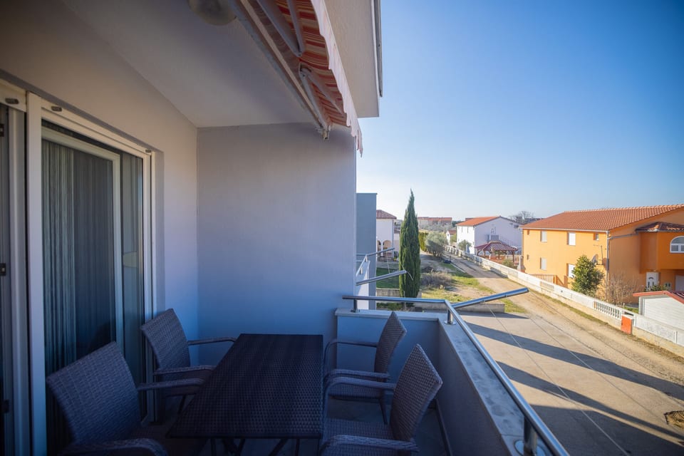Apartment Skroce - Unit 378342-13