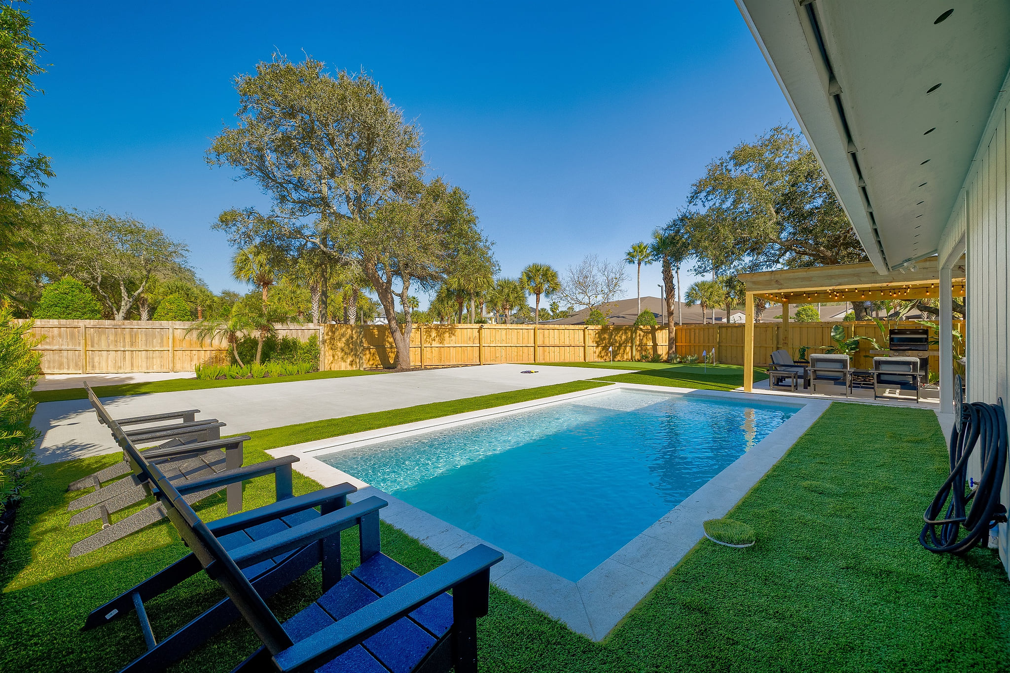 Your private resort oasis ✨
Cool off in the sparkling pool, then step right onto your private pickleball court — all within your own beautifully landscaped backyard.