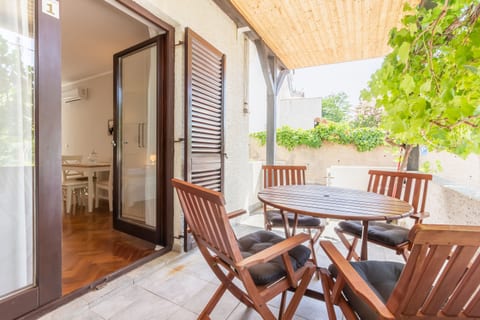 Apartments Vladan - Unit 205342-5