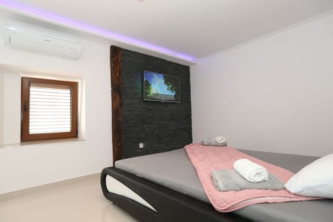 Apartment Porto - Unit 205349-5