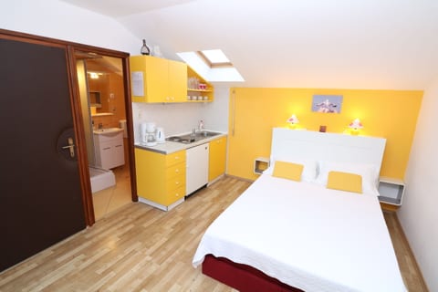 Apartment Neven - Unit 205354-5