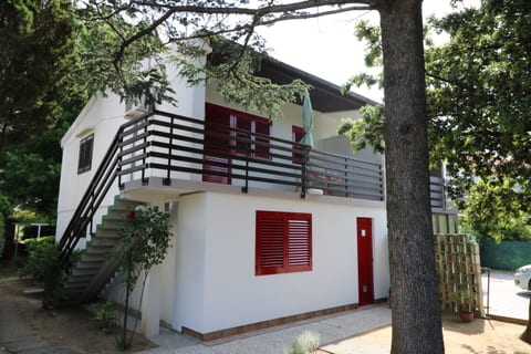Apartment Alan - Unit 205355-5