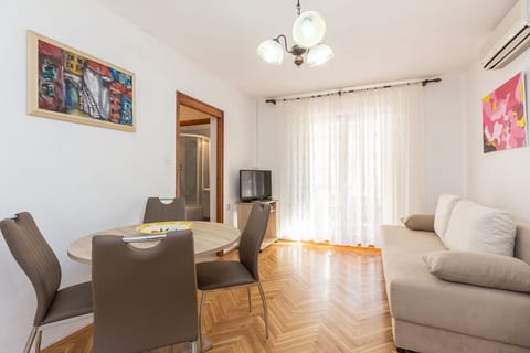 Apartments Meri - Unit 209192-5