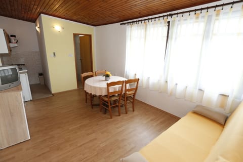 Apartments Sucur - Unit 205398-5
