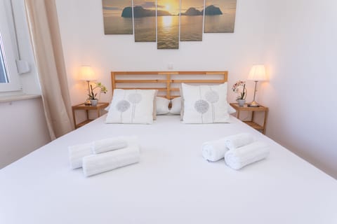 Apartments Vugrinec - Unit 205403-5
