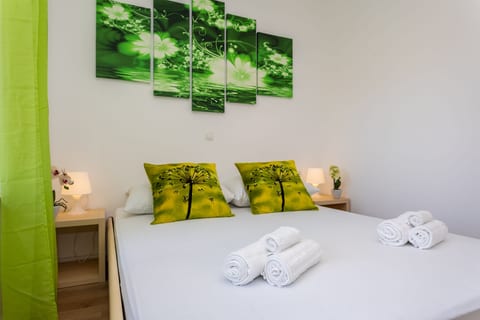Apartments Vugrinec - Unit 209282-5