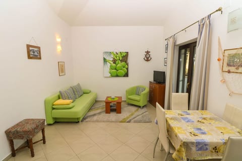 Apartments Jadranka - Unit 209244-5
