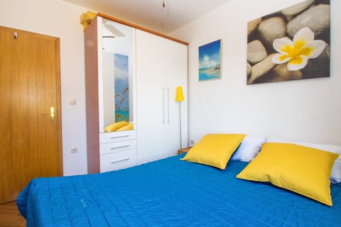 Apartments Ema i Mislav - Unit 209653-5