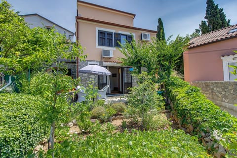 Apartment Ana - Unit 208829-5